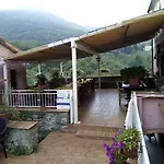 Del Papa Feriegård La Spezia