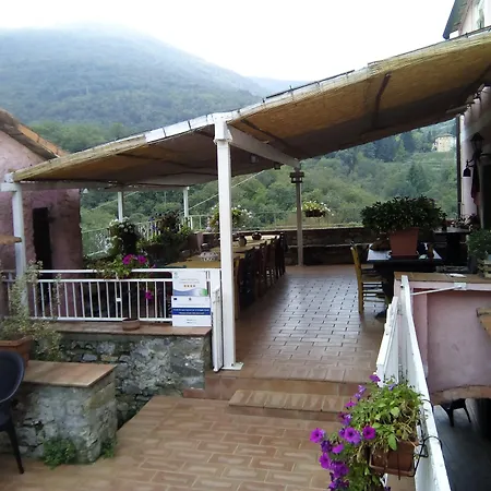 Del Papa Feriegård La Spezia